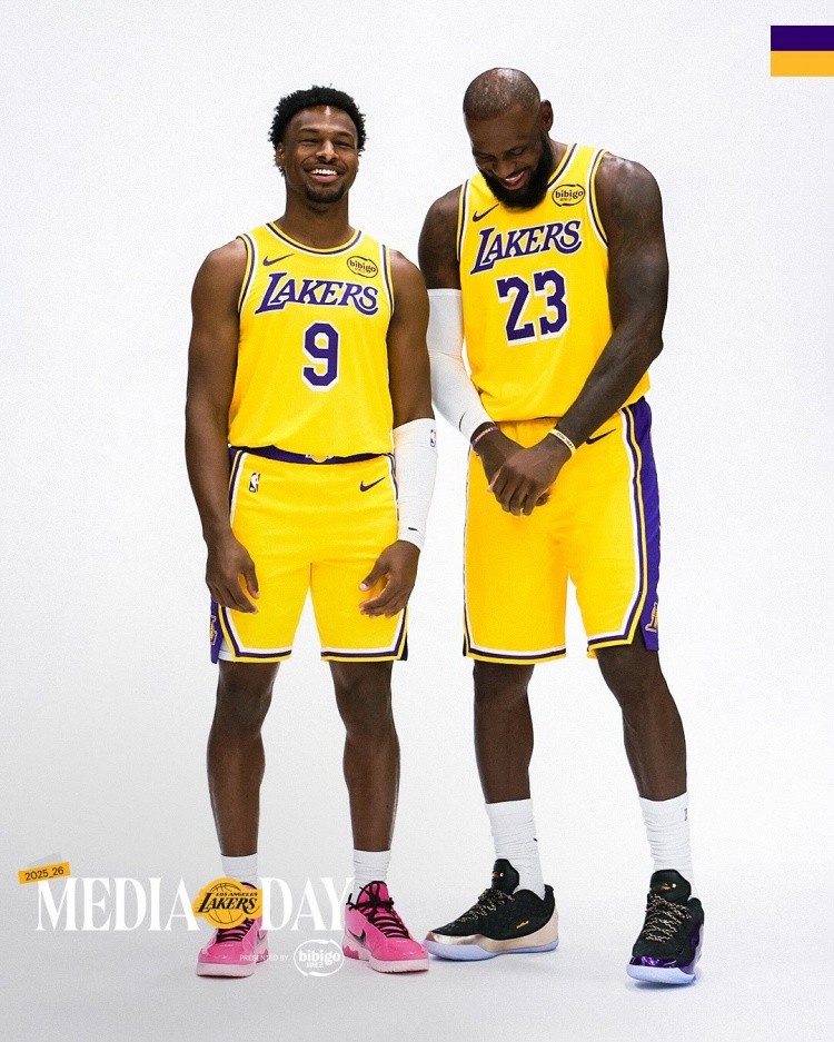 詹姆斯：年龄取决于你自认为的年龄 我将年龄视为红酒越老越香