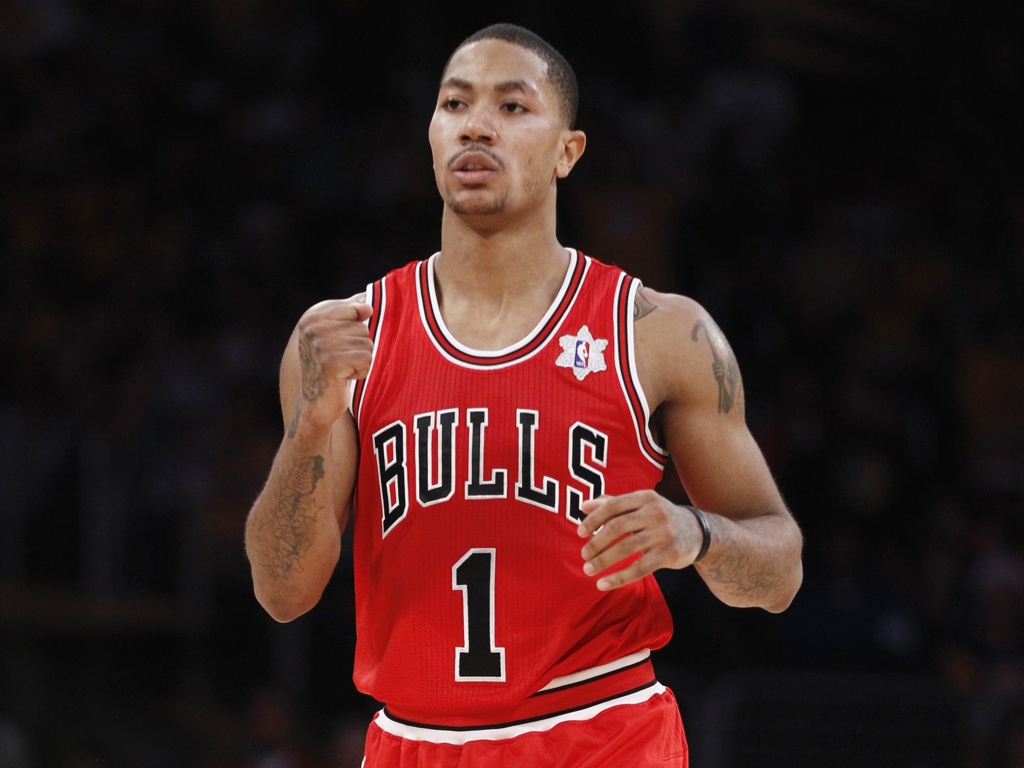 去年今日：史上最年轻MVP德里克-罗斯宣布退役 结束16年职业生涯